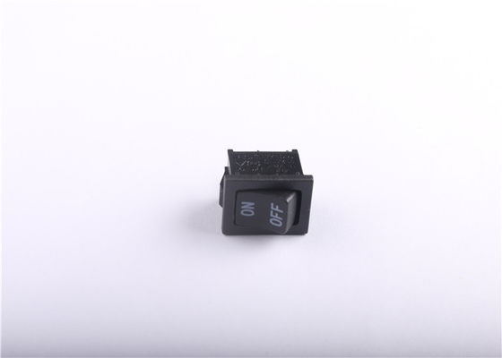 Siyah Küçük Rocker Anahtarı AC 6A 250 V 10A 125 V 2 Lehim Lug Açık / Kapalı